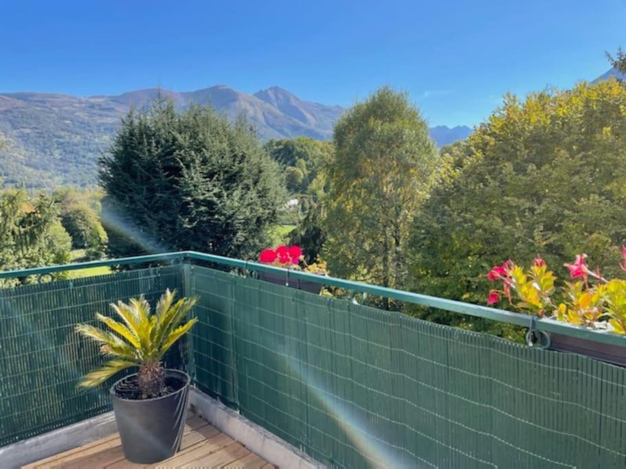 Appart Renove Au Calme Belle Vue Saint-Savin  Exterior foto